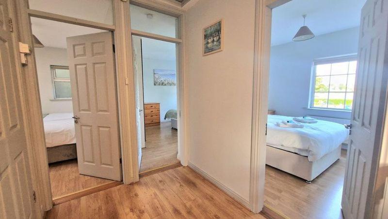 4 Bedroom Townhouse Galway Eksteriør billede