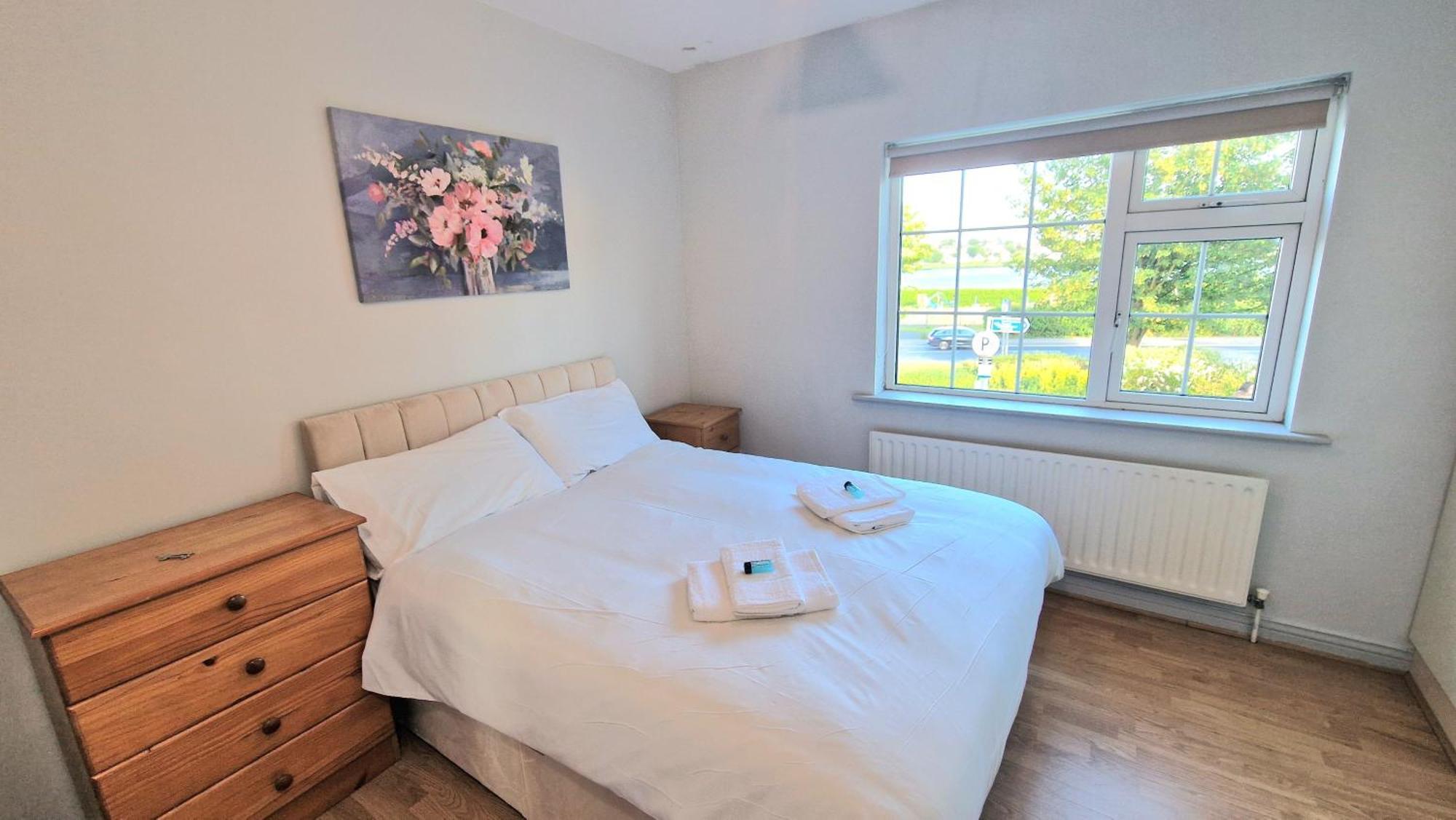 4 Bedroom Townhouse Galway Eksteriør billede
